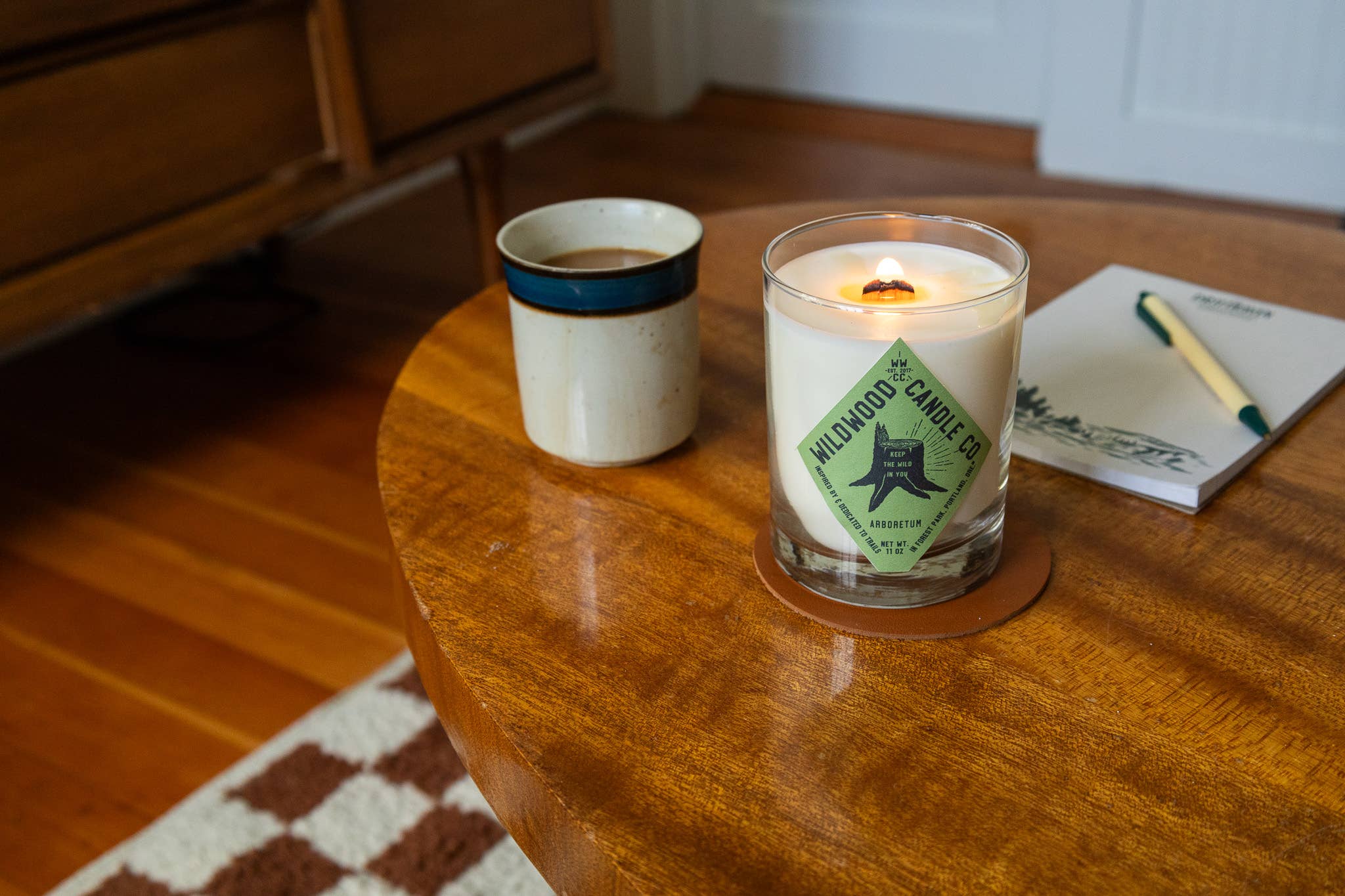 11 oz Arboretum Soy Candle - Redwood Pine Embers